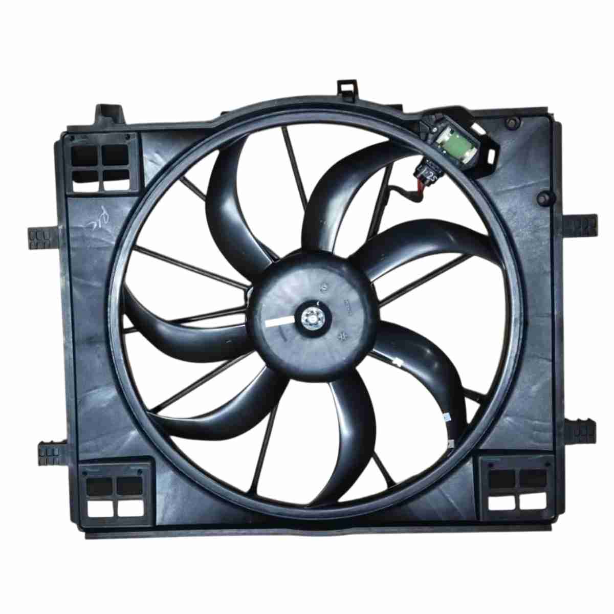 BEHR RADIATOR FAN ASSEMBLY FOR MAHINDRA SCORPIO CLASSIC